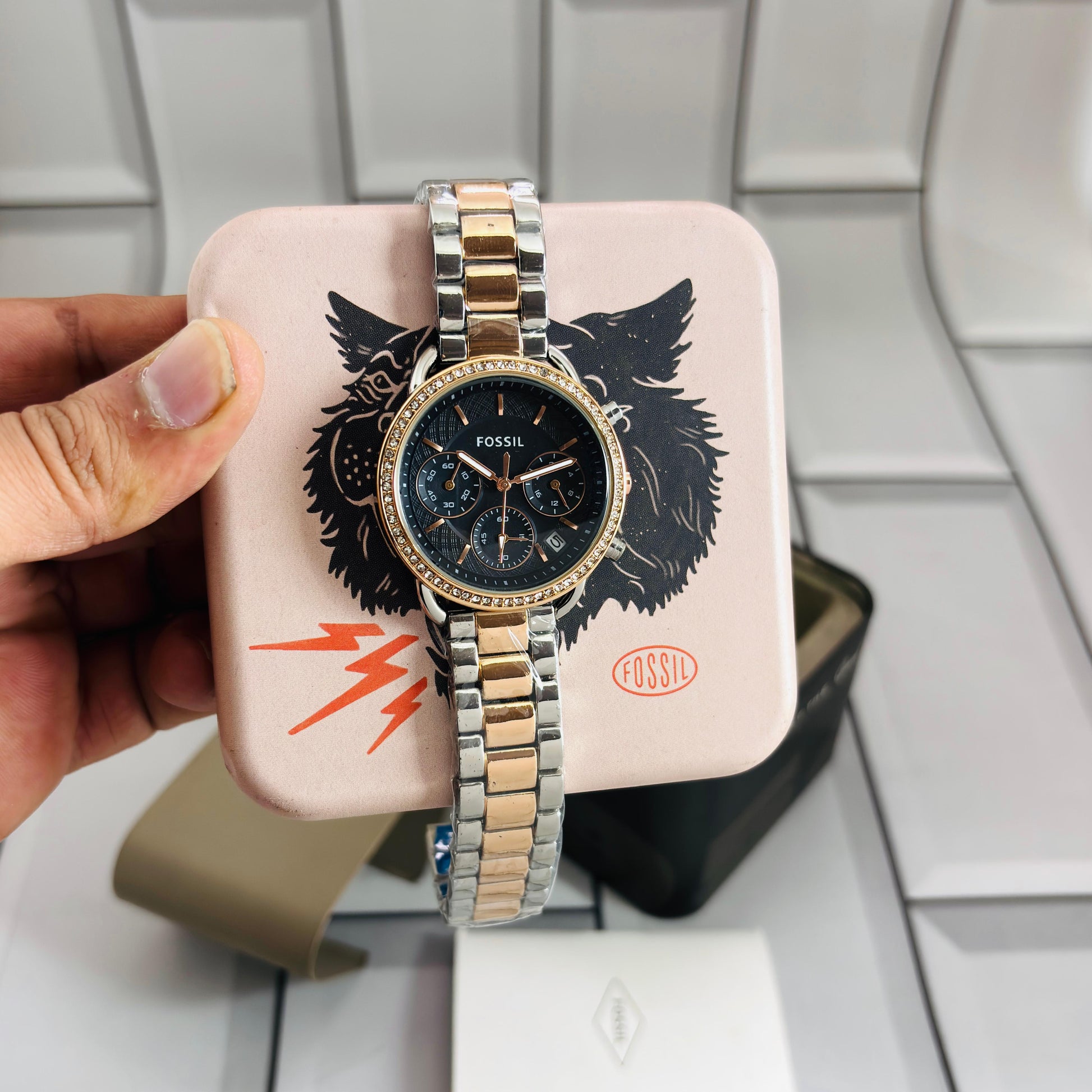 The Fossil Tailor Women's Wrist Watch