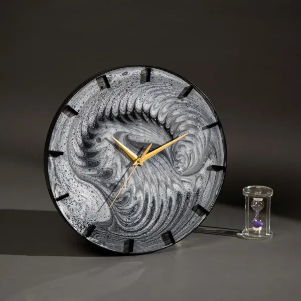 Resin Rush clock