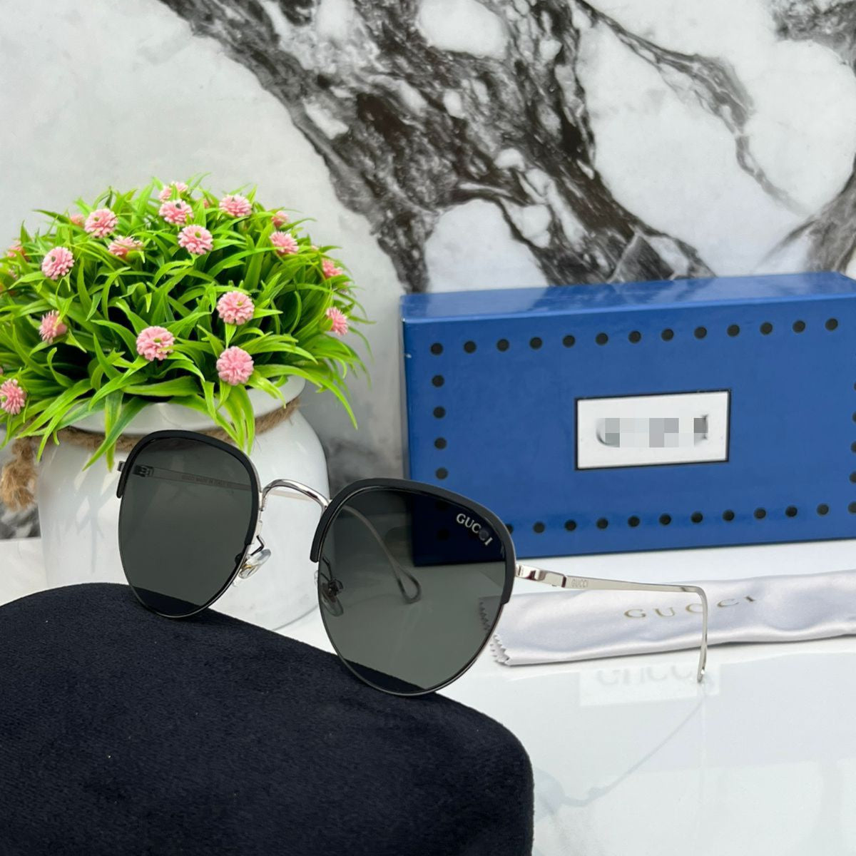 Dio Sunglasses Black