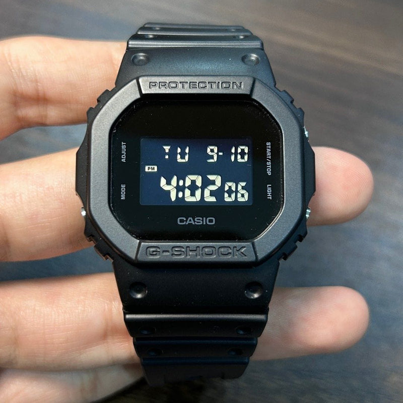 GM5600D Black|