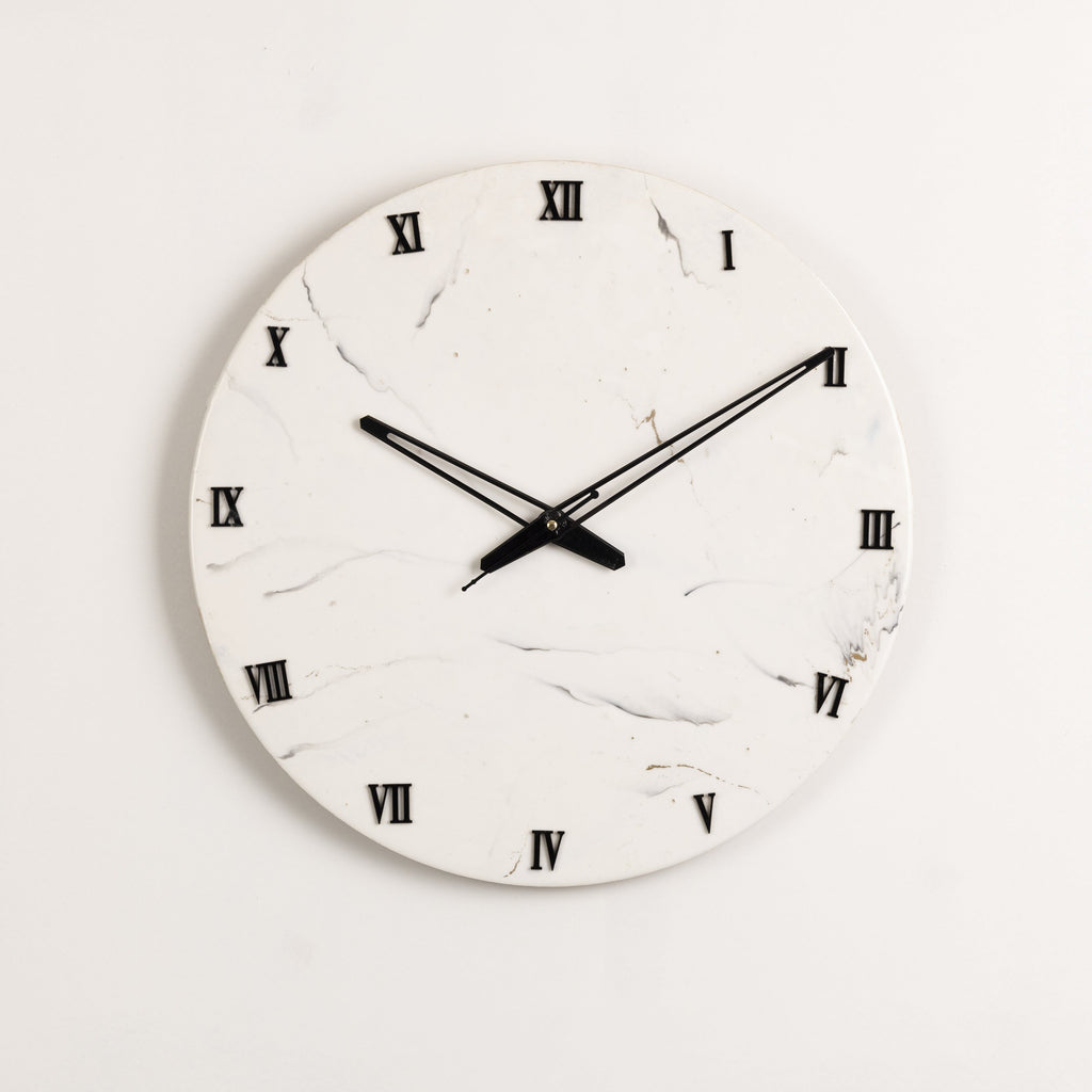 Snowy Peak Resin clock
