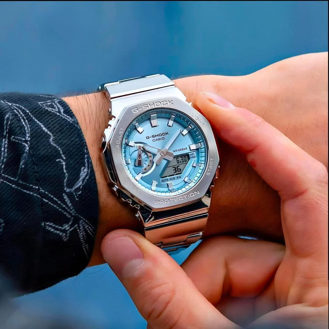 G SHOCK 2100 D SILVER ORANGE DIAL WATCH